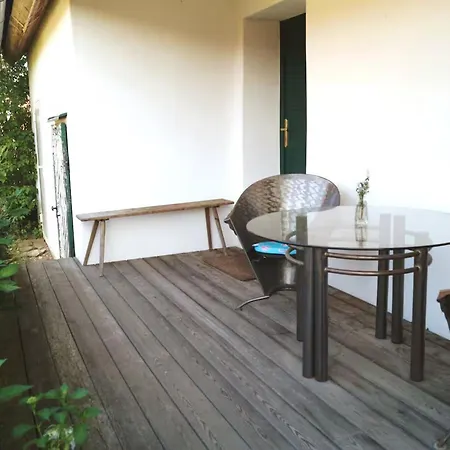 Vulcania - Idyllisches Gaestehaus Mit Pool *