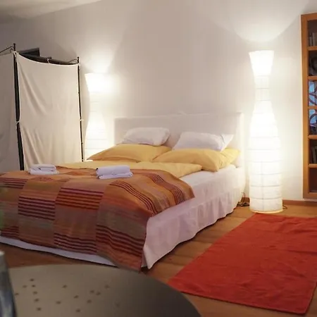 Vulcania - Idyllisches Gaestehaus Mit Pool Апартаменты Ilz