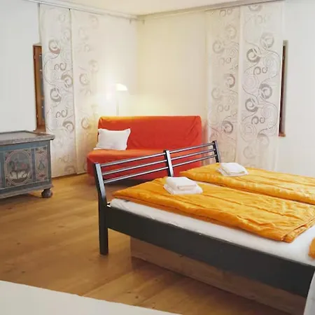 Апартаменты Vulcania - Idyllisches Gaestehaus Mit Pool *